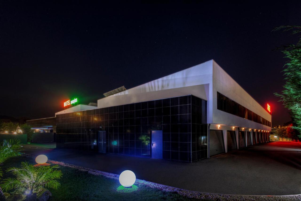 Motel Emocoes Nogueira da Regedoura Esterno foto